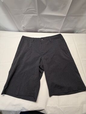 Callaway Men's Charcoal Pinstripe Flat-Front Golf Shorts